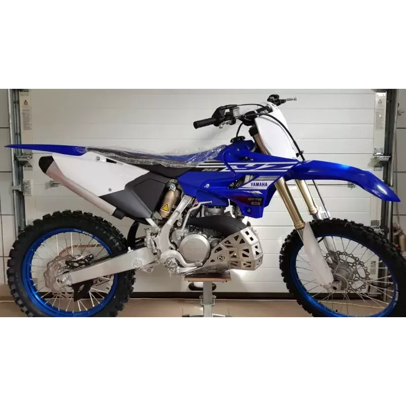 2T017.webp Kryt pod motor+gajdy Yamaha YZ 250 05-23 – Obrázok 1