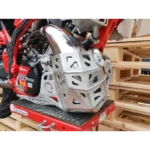 Kryt pod motor+gajdy Beta RR 200 2T 19 – Obrázok 3